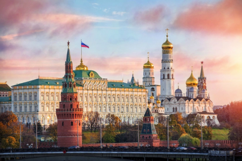 Putin Zelenski ilə görüşün mümkünlüyünü istisna etmir