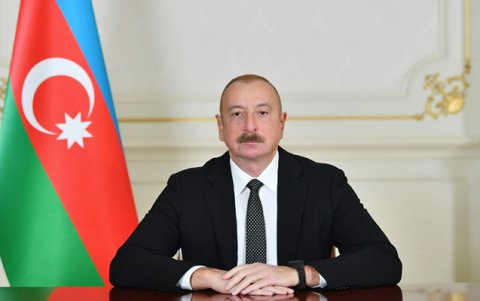 Prezident nekroloq imzaladı