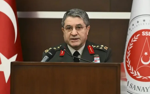 Selçuk Bayraktaroğlu Azərbaycana gəldi