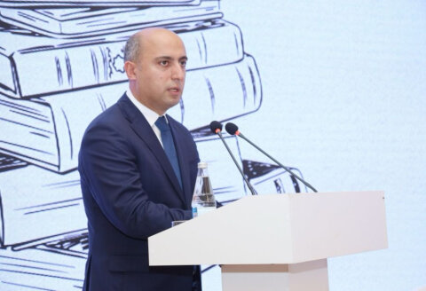 İstanbulda Azərbaycan məktəbi istifadəyə veriləcək -