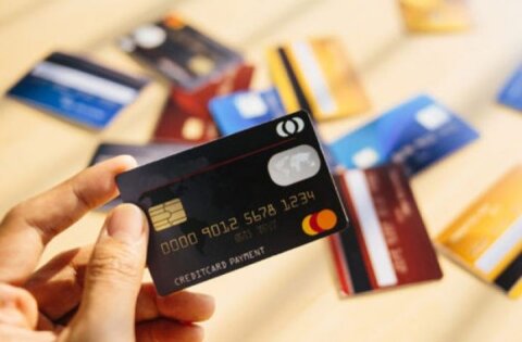 Azərbaycanda 21 milyondan çox bank kartı var