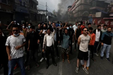 Nepalın sabiq Baş nazirinin həyat yoldaşı öldürülüb