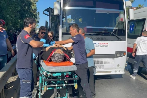 Türkiyədə ağır avtoqəzada 15 nəfər xəsarət alıb