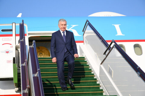Özbəkistan Prezidenti Azərbaycanda səfərdədir