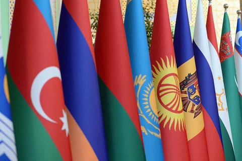 MDB ölkələrinin liderləri Düşənbədə 19 sənəd imzalayıb -