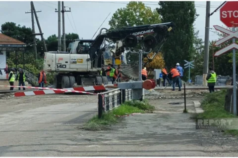 Xaçmazda avtomobildə doğuş olub -
