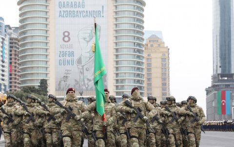 Parad niyə saat 1-də başlayacaq?