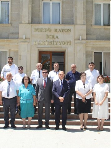 Vidadi İsayevin sevimli kadrı niyə Bərdədən Yevlaxa “sürgün olunub"? -