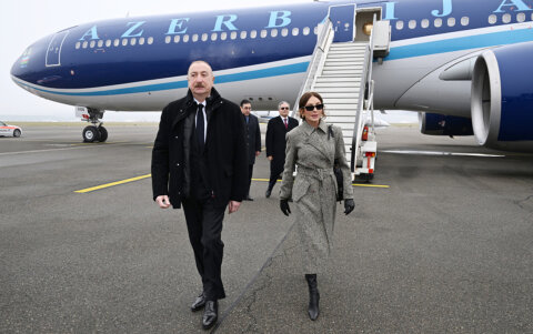 Prezidentlə xanımı İsveçrədədir