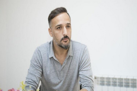 “TikTok”da yarış təşkil edən Azər Zahid və köməkçisi barədə cinayət işinə xitam verilib