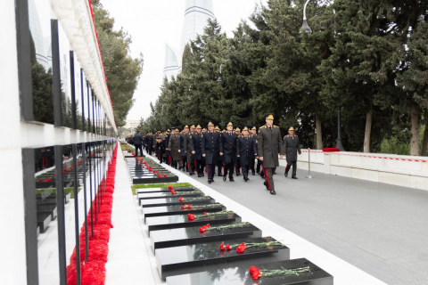 DİN-in şəxsi heyəti 20 Yanvar şəhidlərinin xatirəsini yad edib -