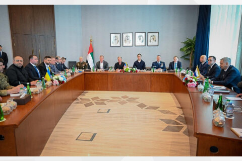 Əbu-Dabidə Ukrayna, ABŞ və Rusiya arasında danışıqlar davam edir