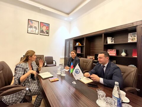 İmtiyazlı QHT-lər, şişirdilmiş büdcələr – Qrant sistemində nə baş verir?! /