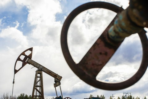 Azərbaycan nefti cüzi bahalaşıb