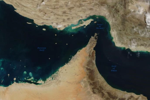 İran və region ölkələri Hörmüz boğazının təhlükəsizliyini təmin edə bilər